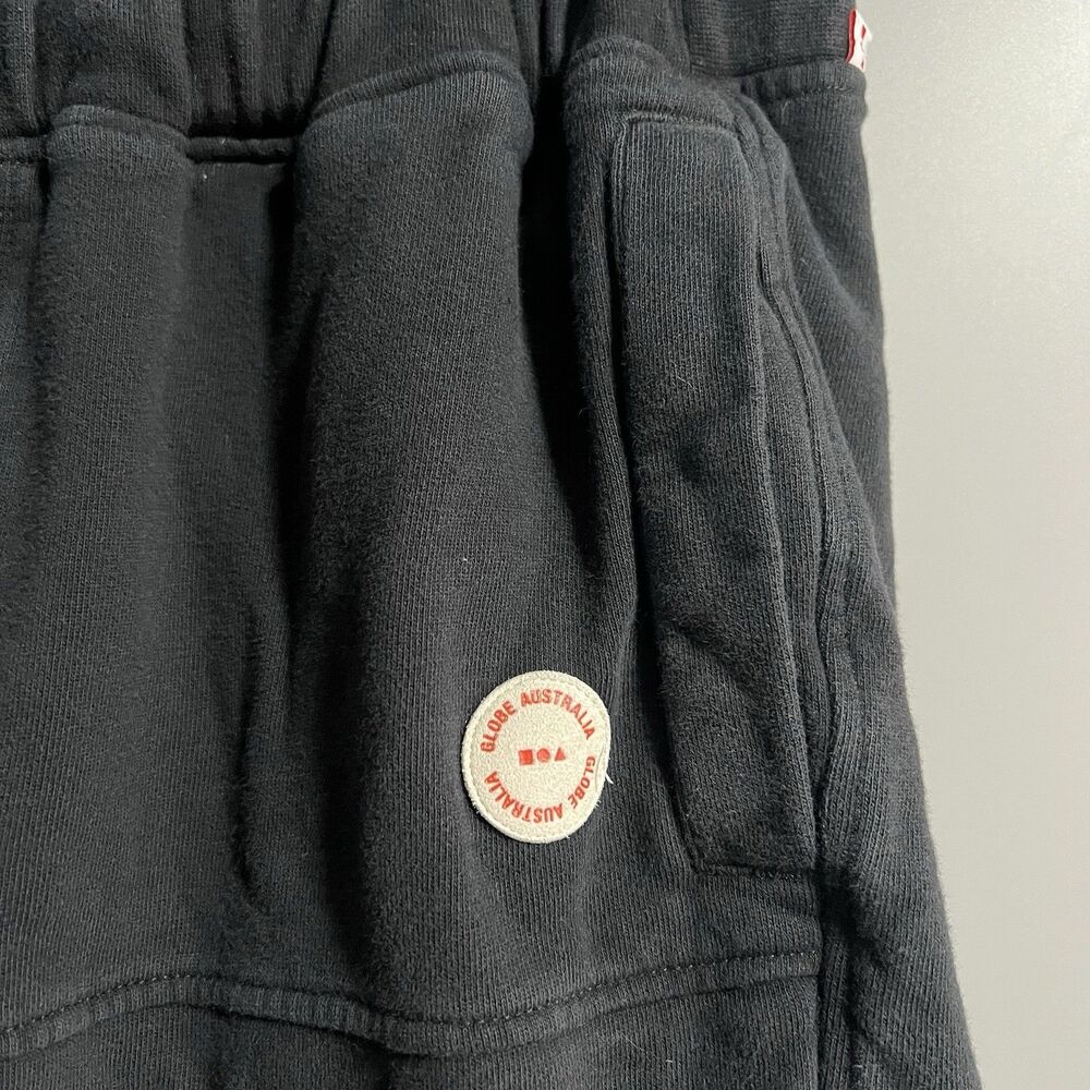 Globe Australia Traveller Fleece Elastic Waist Organic Cotton Shorts Black Med View 2